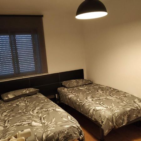 Apartamento Tisaret Wifi 47-112 Valladolid Exterior photo